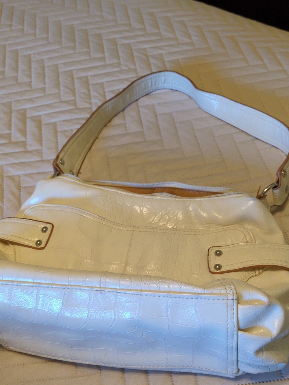 Bueno Cream Faux-Croc Shoulder Bag with Single Strap